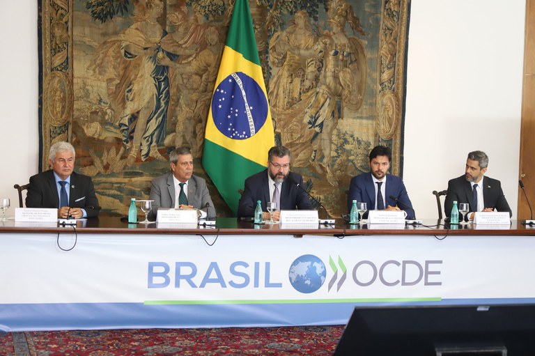 OCDE lança estudos sobre transformação digital do Brasil, telecomunicações e radiodifusão