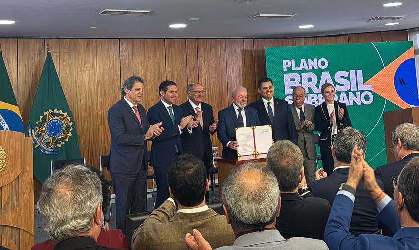 Cerimônia de lançamento do Plano Brasil Soberano
